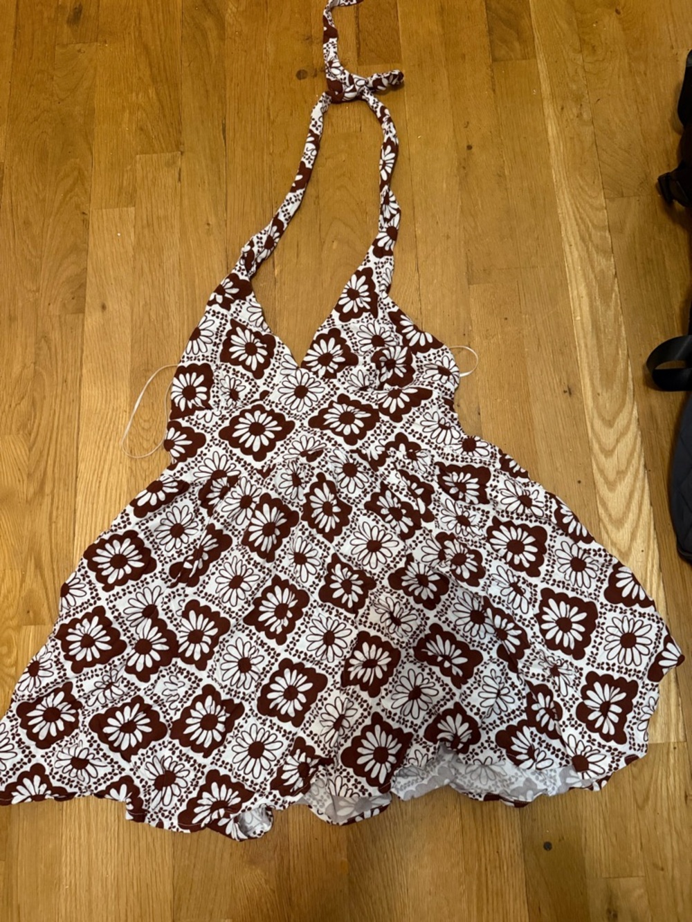 Urban Outfitters UO Lady Printed Floral Halter Mini Dress Size L